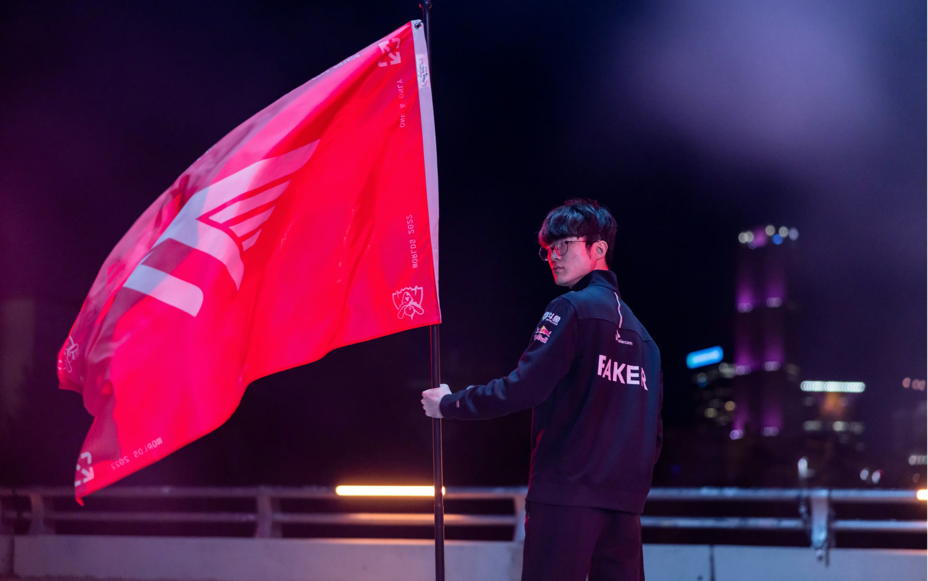 一场经典之战！S赛点燃球迷热情